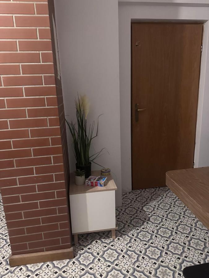 One World Hostel 格但斯克 外观 照片